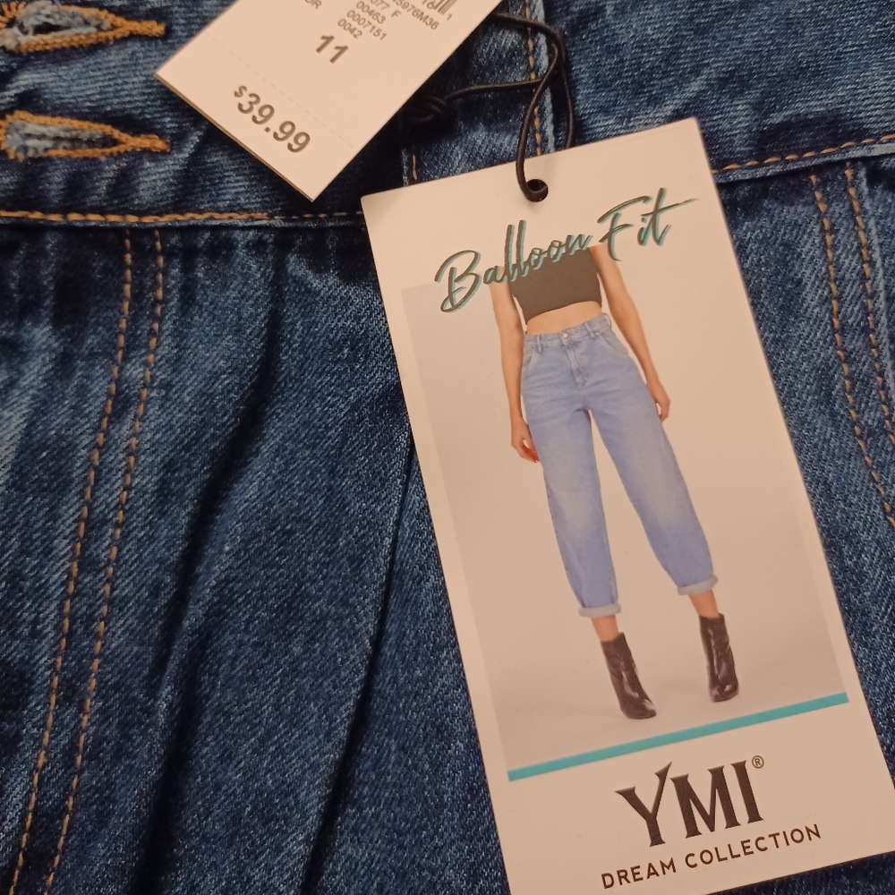 New Rue21 balloon fit  jeans size 11